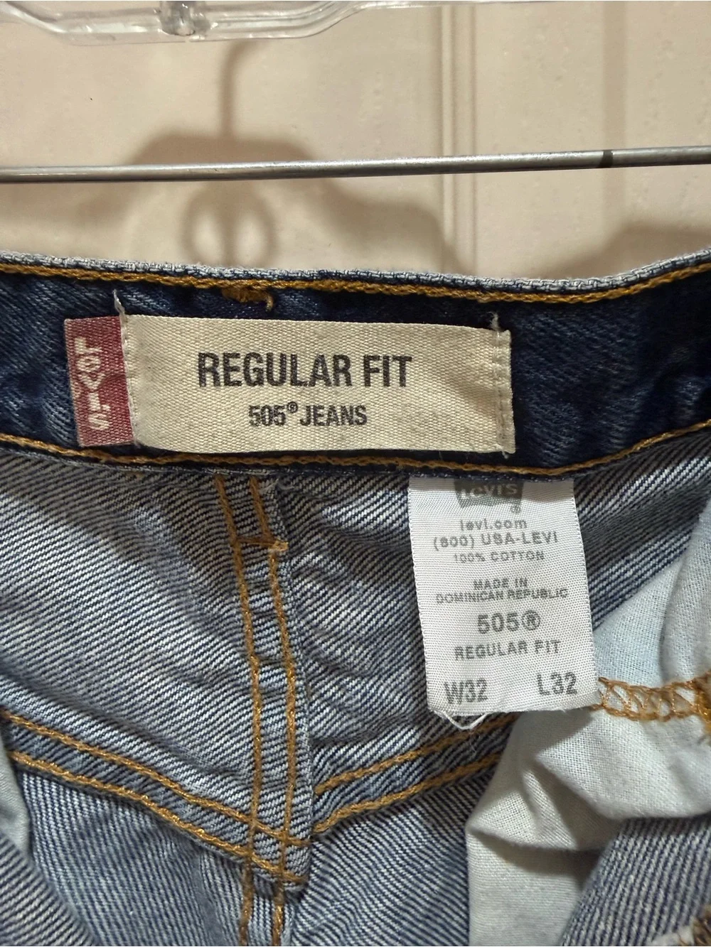 Men's Levi 505 Regular Fit Denim Jeans in Dark Blue 32x32